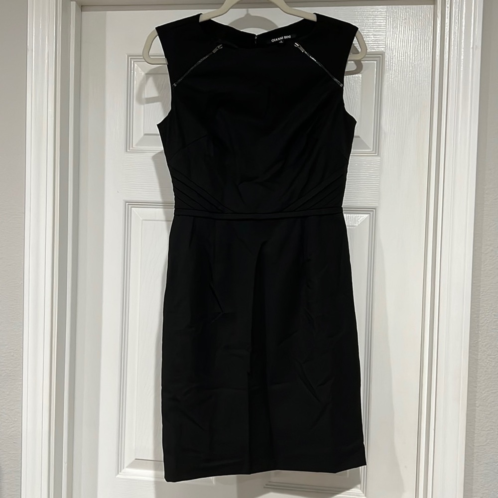 NWT Gianni Bini Black Cocktail Dress Size 4
